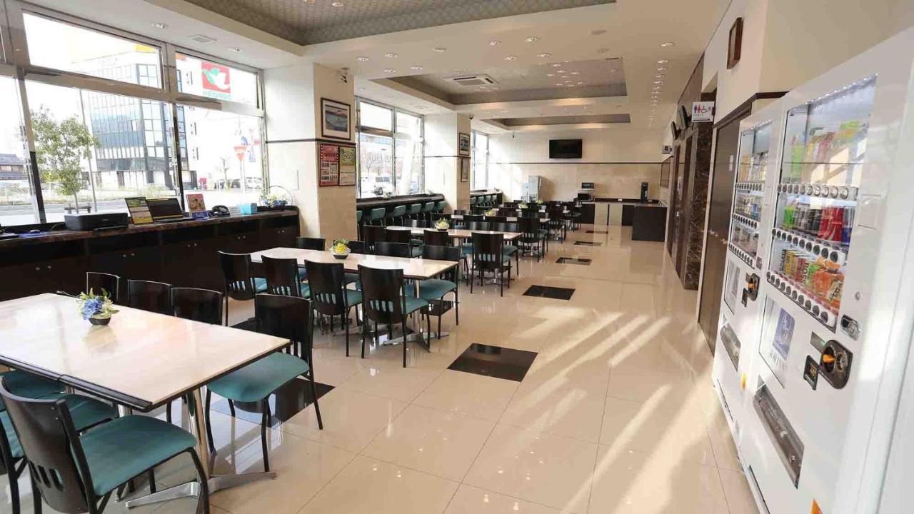 Toyoko Inn Maibara Eki Shinkansen Nishi Guchi Exterior foto